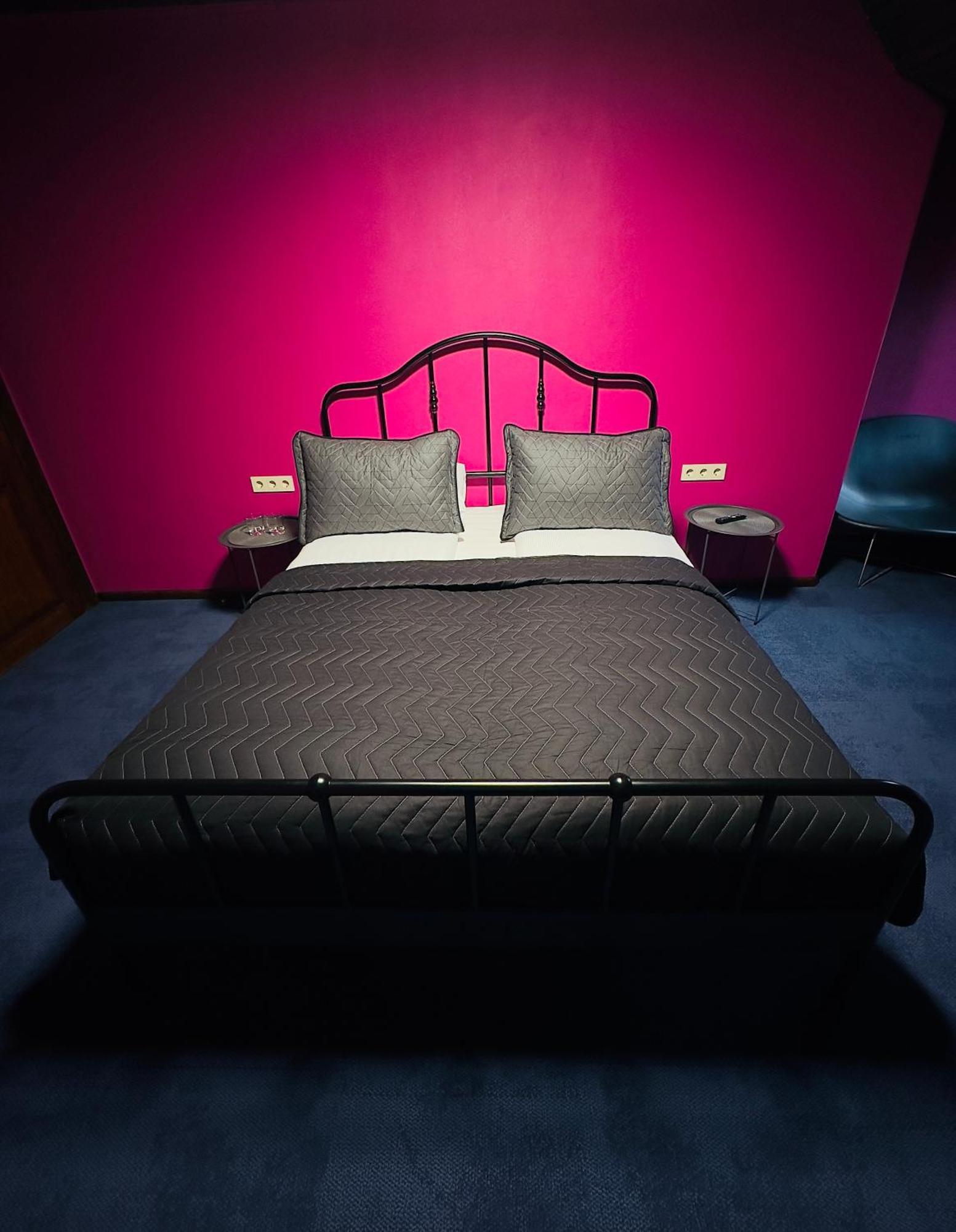 Broken Bed Hootel คอนัส ภายนอก รูปภาพ