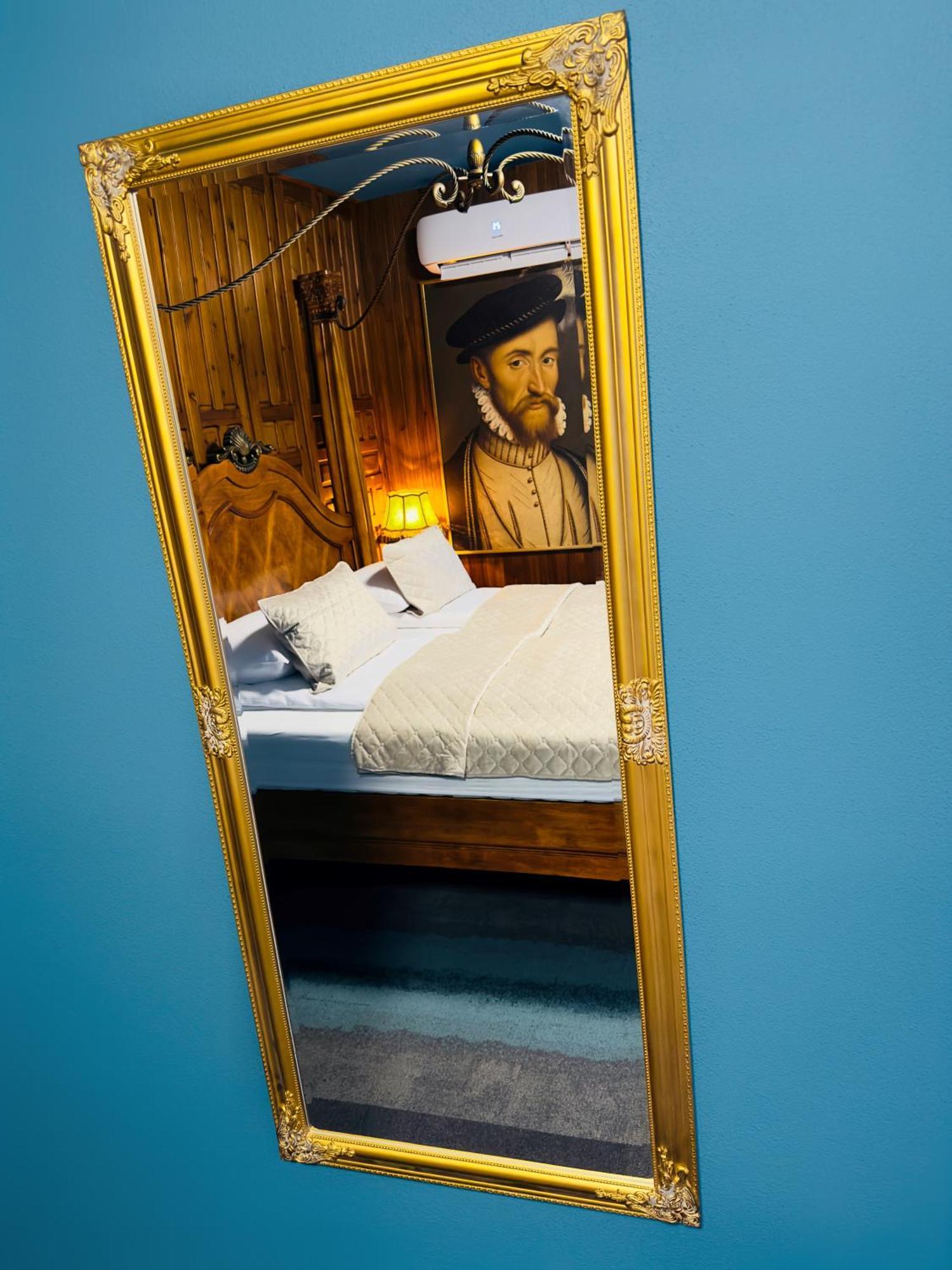 Broken Bed Hootel คอนัส ภายนอก รูปภาพ